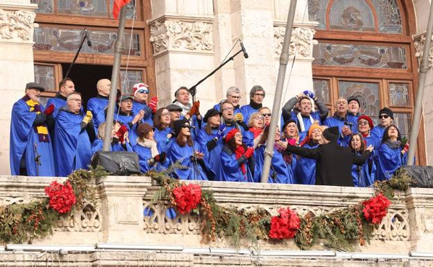 El buen tiempo anima las últimas compras navideñas en Valladolid