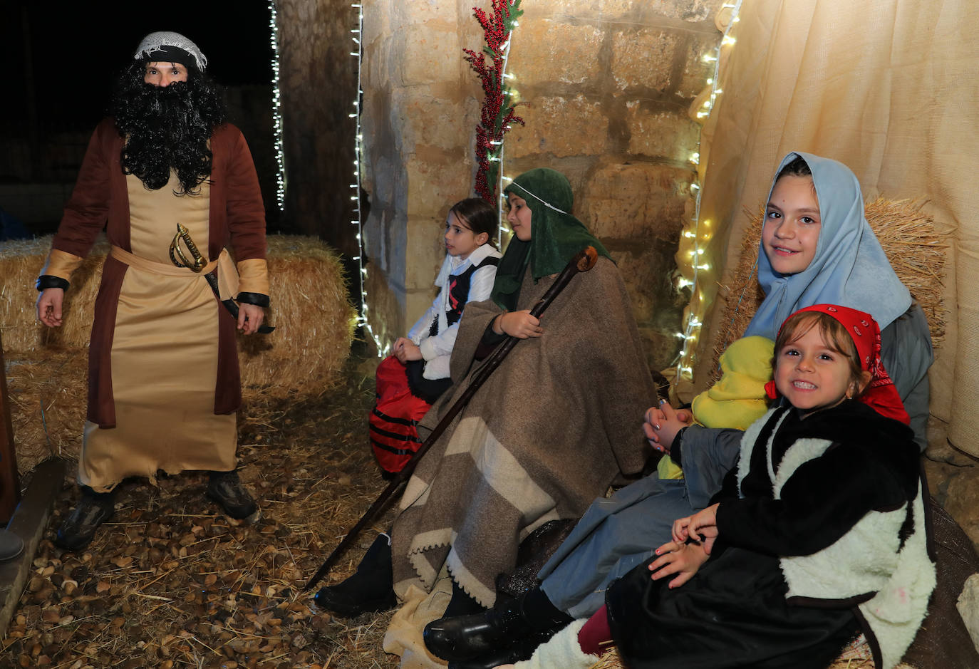 Fotos: Grijota recrea un poblado navideño