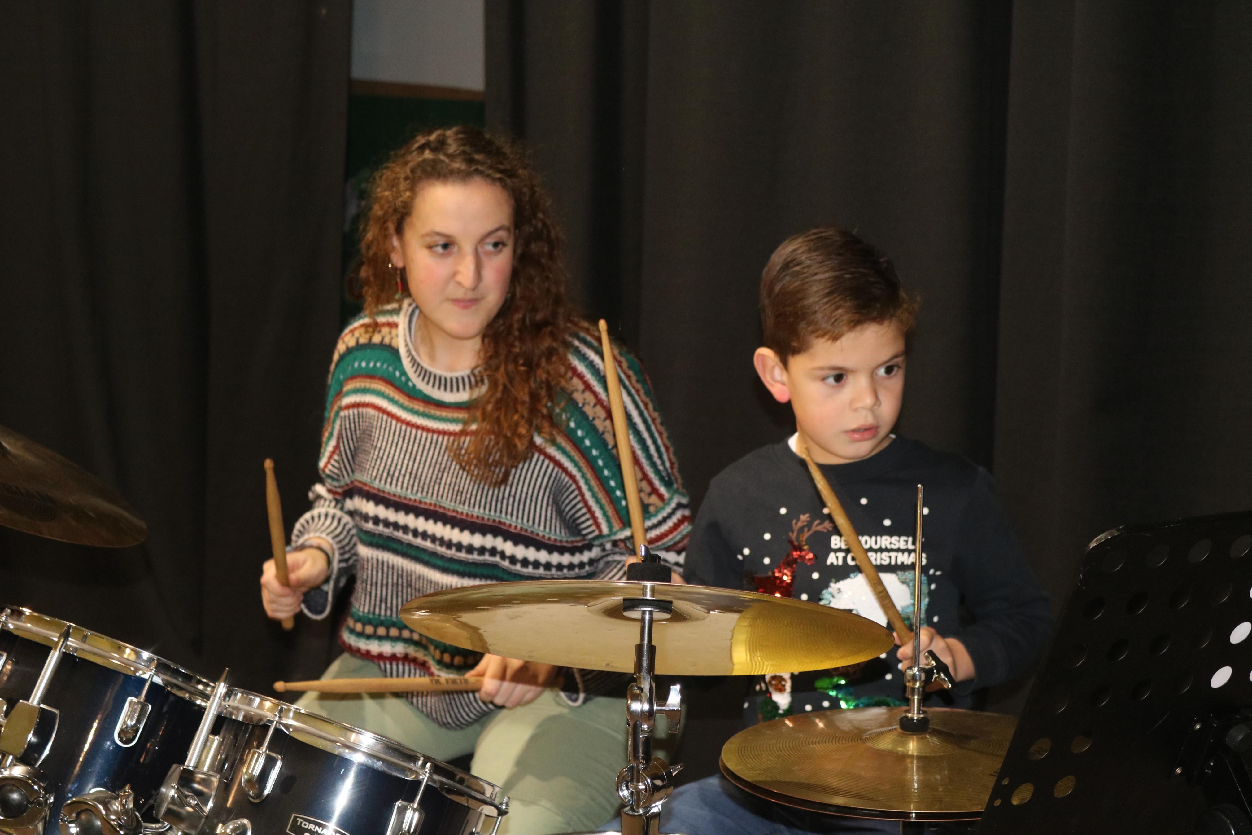 La Escuela de Música Comarcal de la ACJB organiza un encuentro musical con motivo de la Navidad