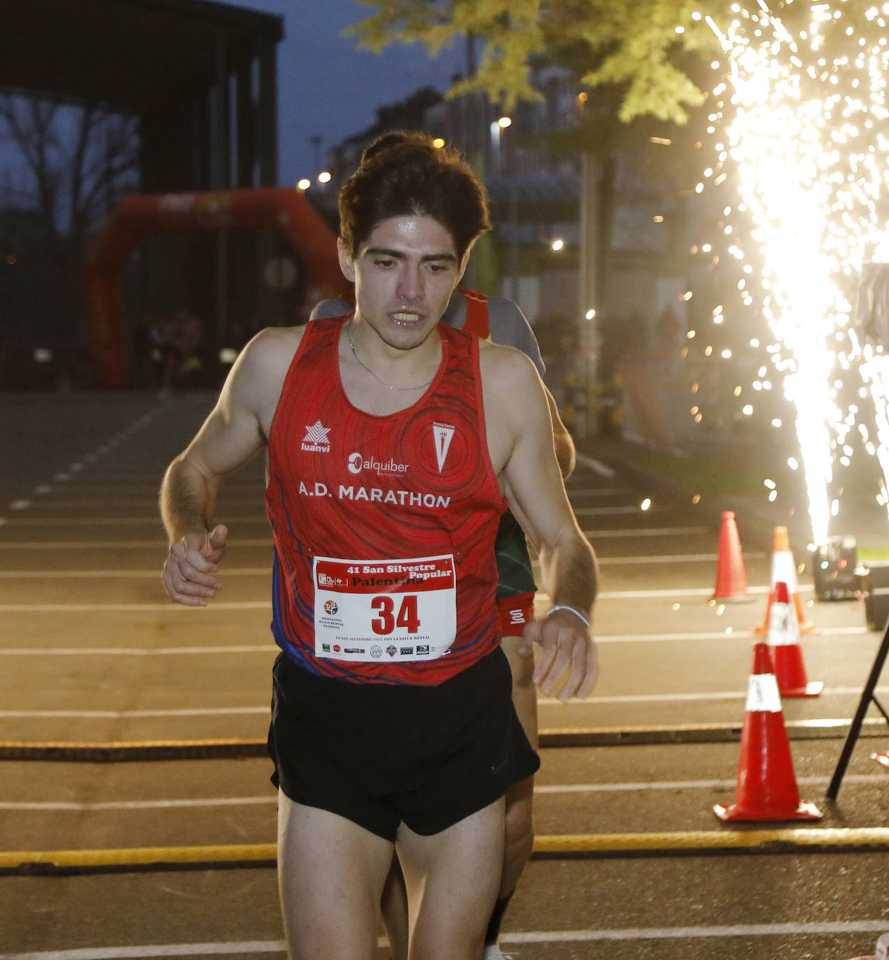 Más de 5.000 corredores han participado en la cuadragésima primera prueba de Nochevieja