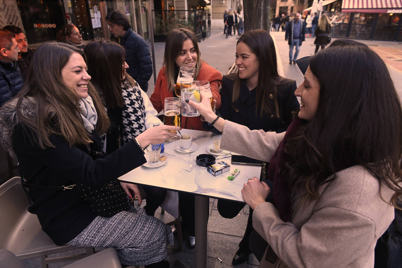 Fotos: Ambiente de tardeo en Valladolid durante la Nochevieja