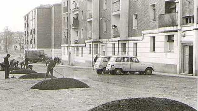 Imagen antes - El Paseo Prado de la Magdalena durante su urbanización y ahora.