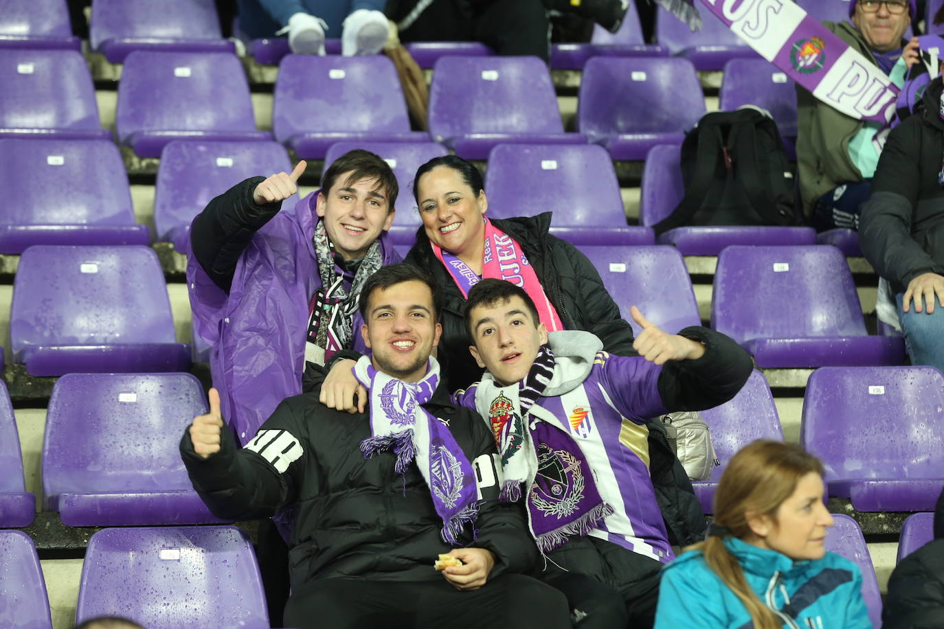 Búscate en la grada del José Zorrilla (2/4)