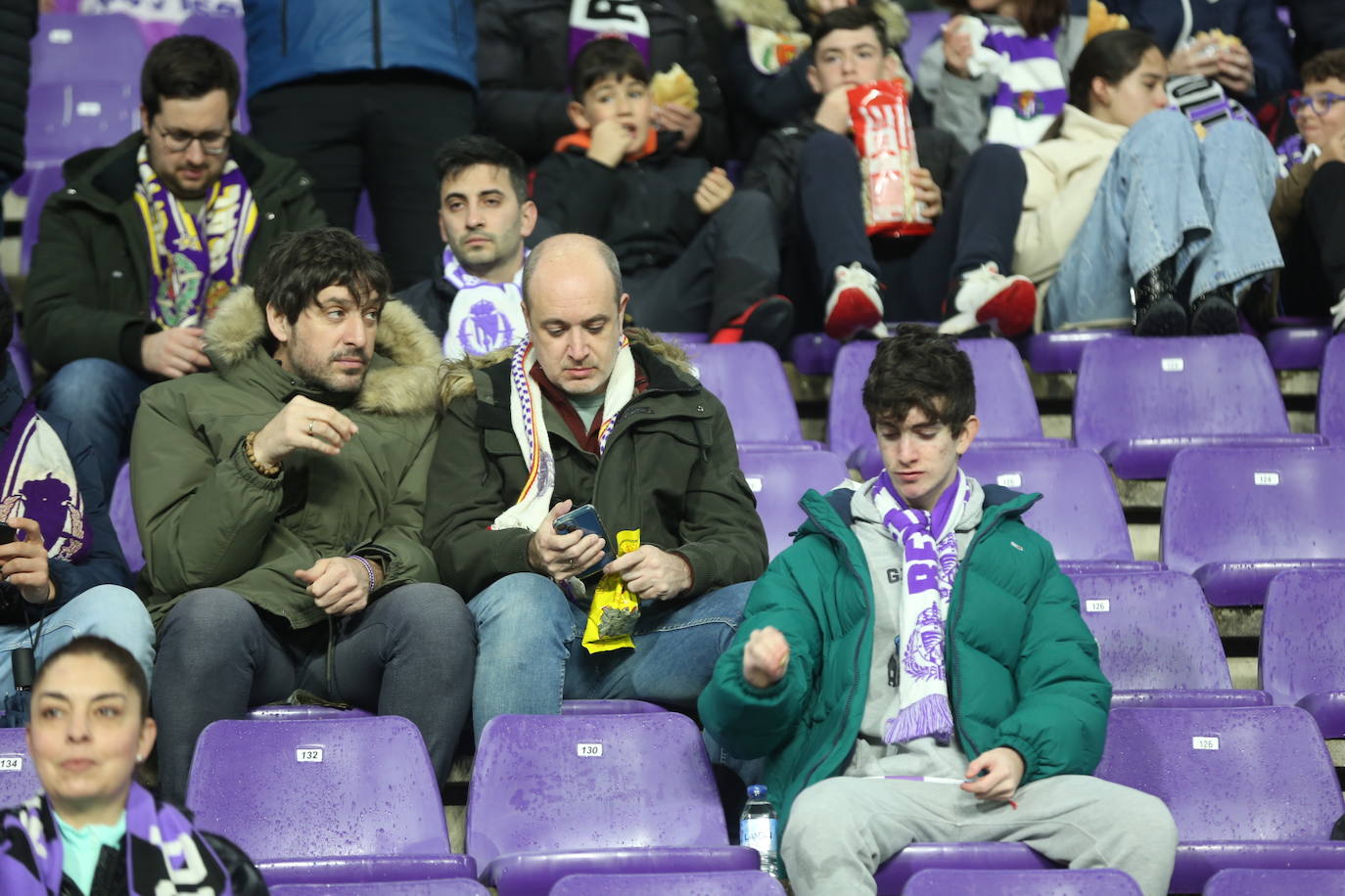 Búscate en la grada del José Zorrilla (2/4)