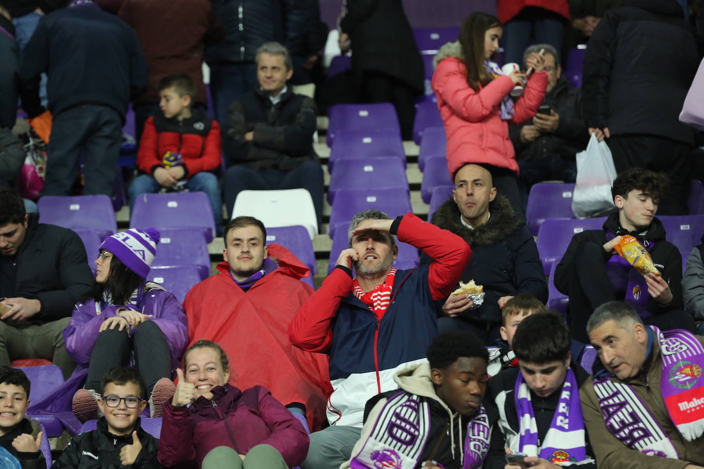 Búscate en la grada del José Zorrilla (3/4)
