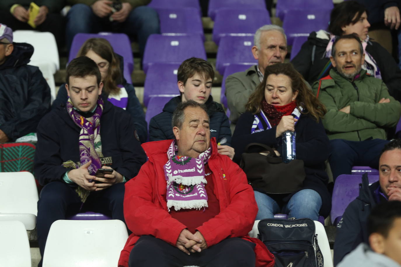 Búscate en la grada del José Zorrilla (3/4)