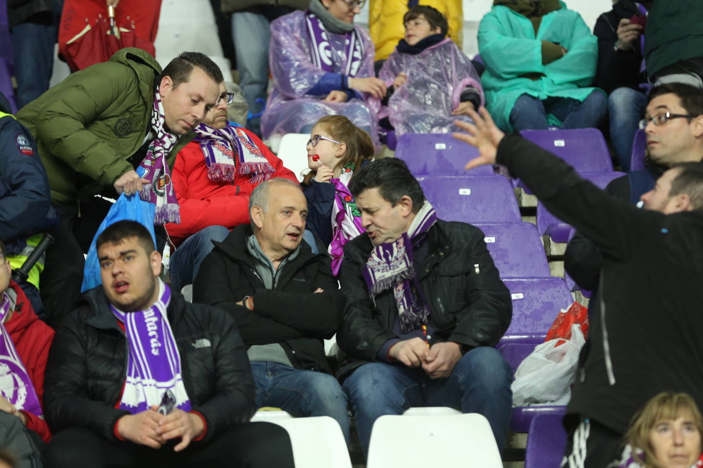 Búscate en la grada del José Zorrilla (3/4)