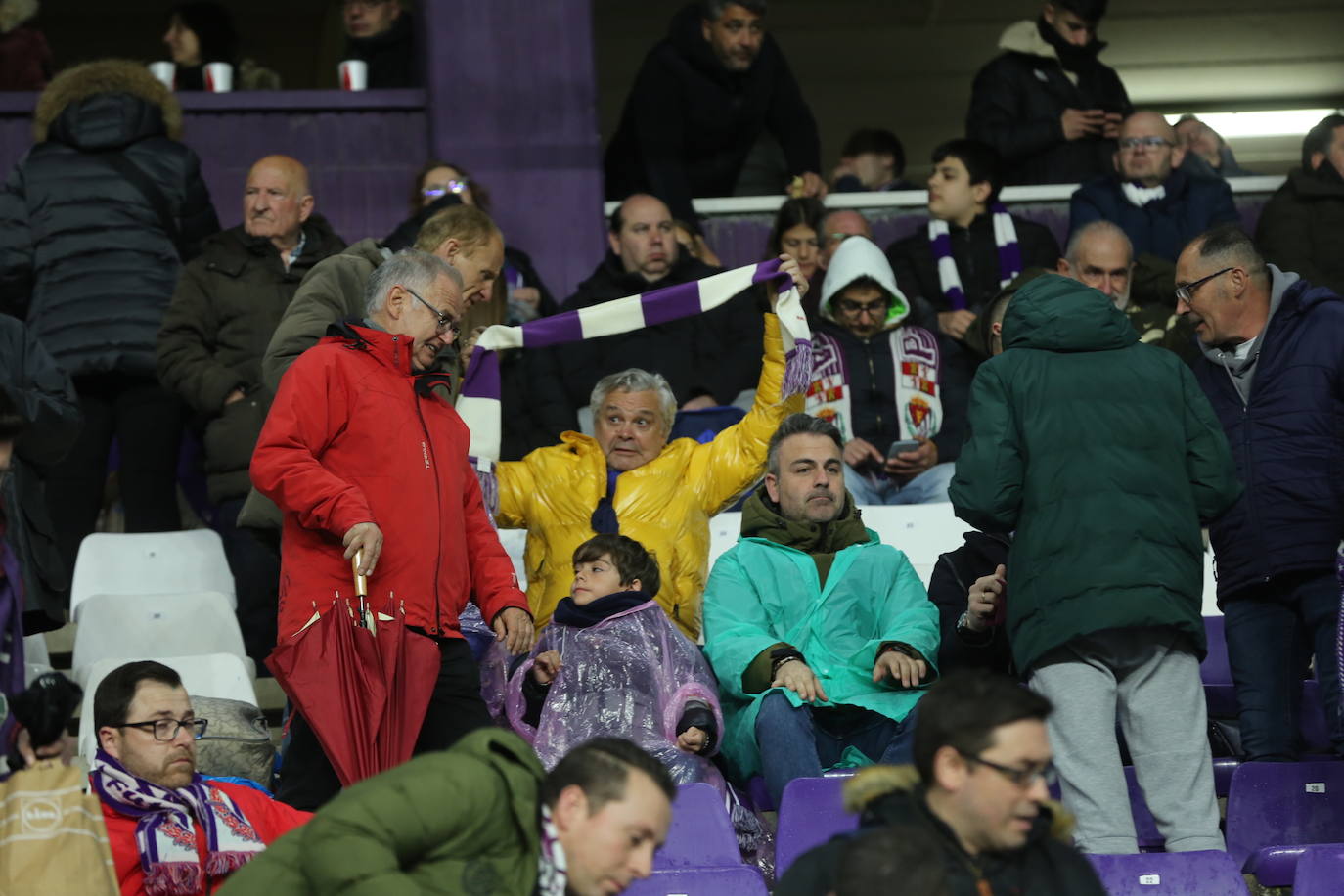 Búscate en la grada del José Zorrilla (3/4)