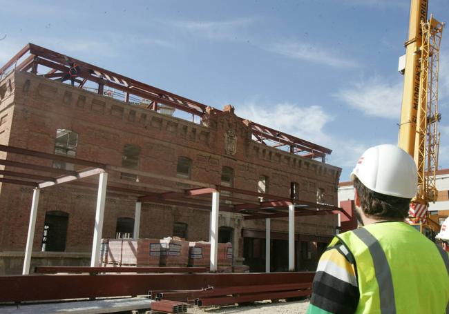 La vieja prisión, durante las obras de conversión a centro cultural Lecrác.