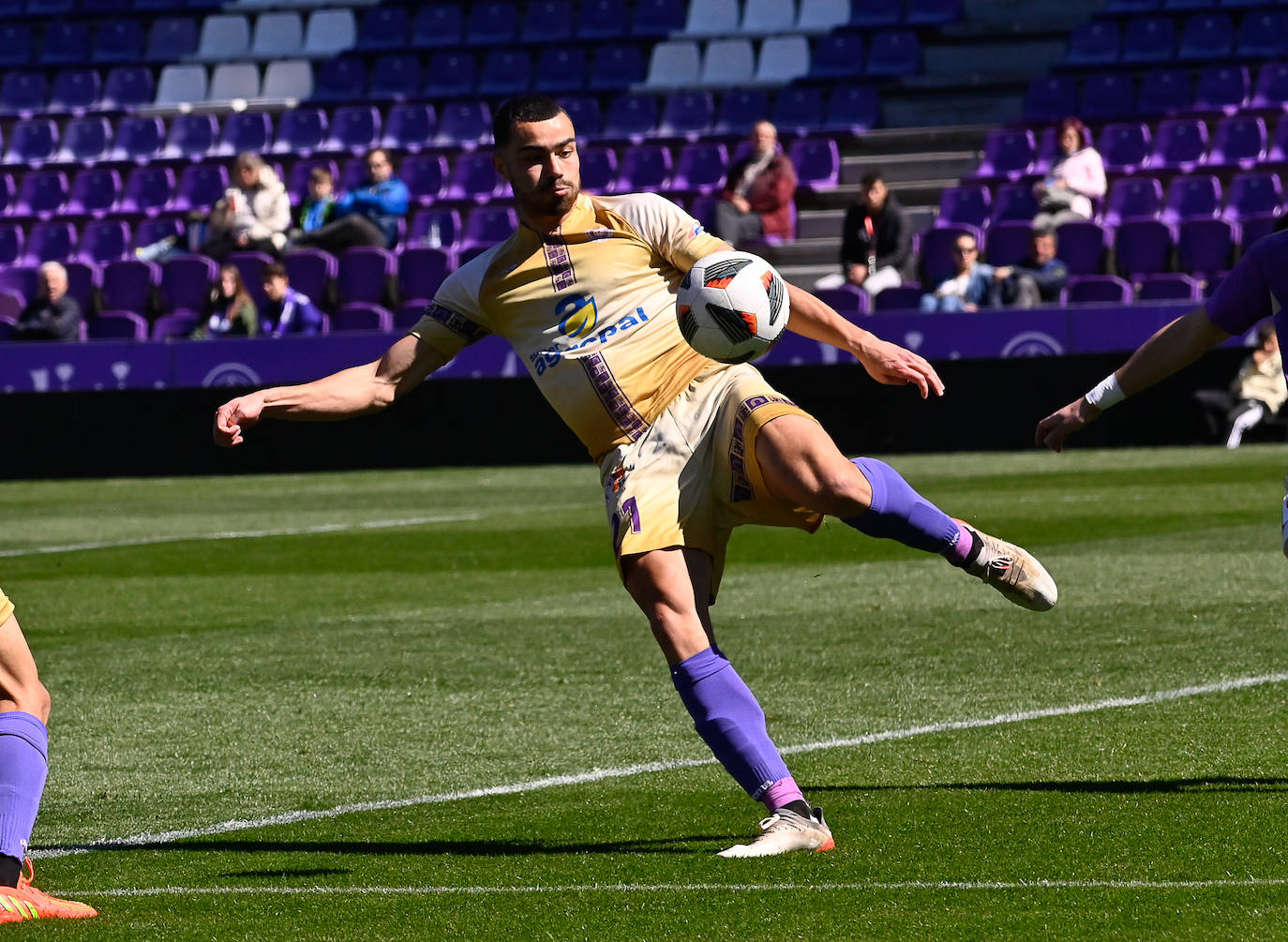 Real Valladolid Promesas 3-3 Palencia CA