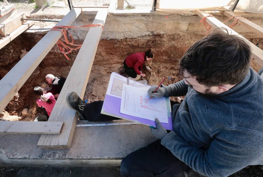 Así avanzan los trabajos en las fosas comunes del cementerio de El Carmen