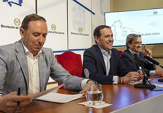 Víctor Alonso, Conrado Íscar y Agapito Hernández, este jueves en la presentación del balance de mandato.