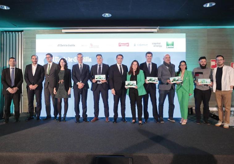 Francisco Hevia (Gullón), Víctor Fernández (Capital Energy), Goyo Ezama (El Norte), Mónica Peña (Pascual), Raúl Ortega (Cajamar), José Luis Domínguez (Acor), el consejero de Medio Ambiente, Juan Carlos Suárez-Quiñones, Inés Fernández (L'Oréal), Antonio Álvarez (Carburos Metálicos), José Juan Martínez y Silvia Prades (Polígono Villalonquéjar), y Alexandre Colzi y José Manuel Estrada (Trovant Technology).