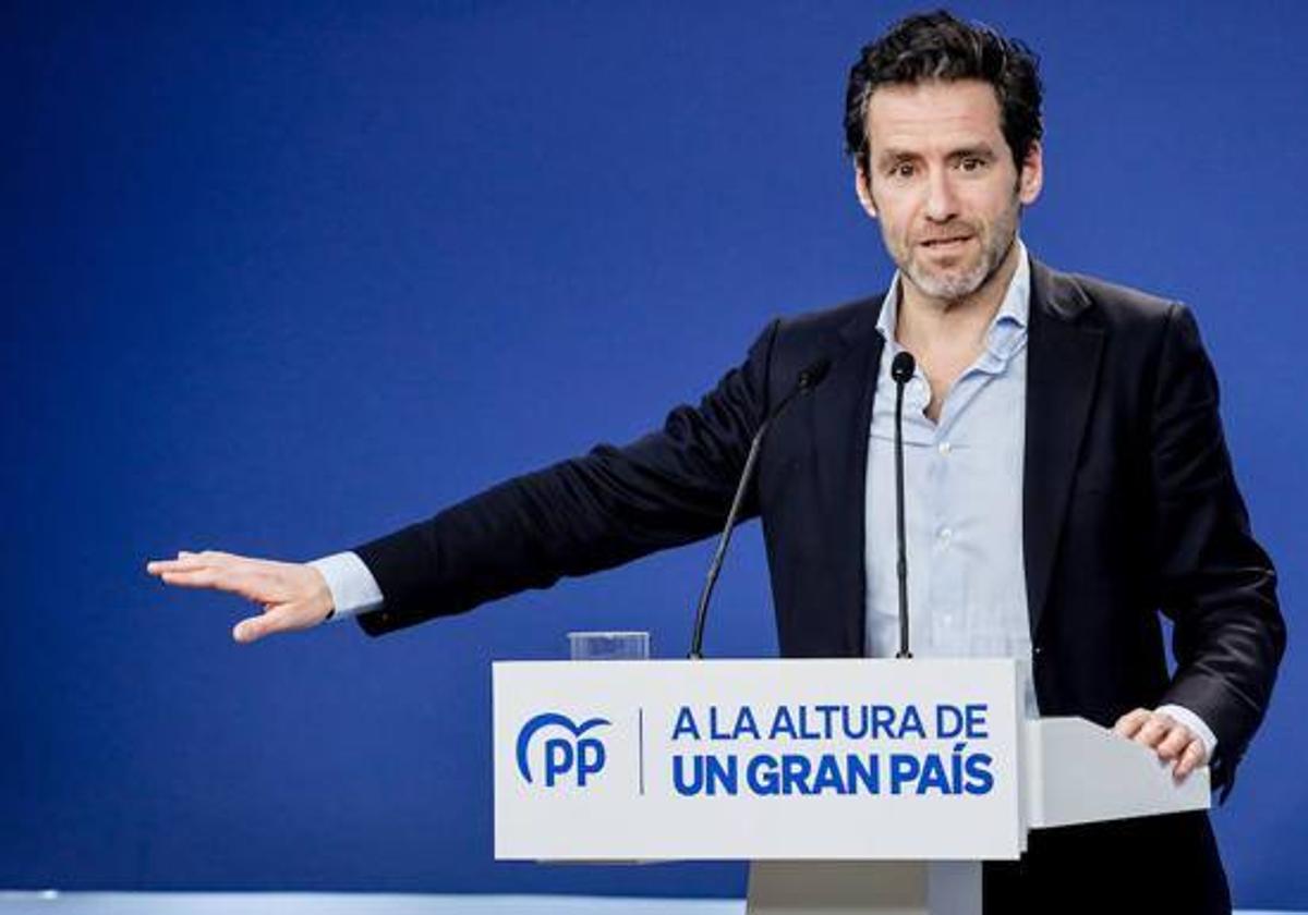 Sémper confía en que Mañueco «explique mejor» la peineta a una procuradora socialista