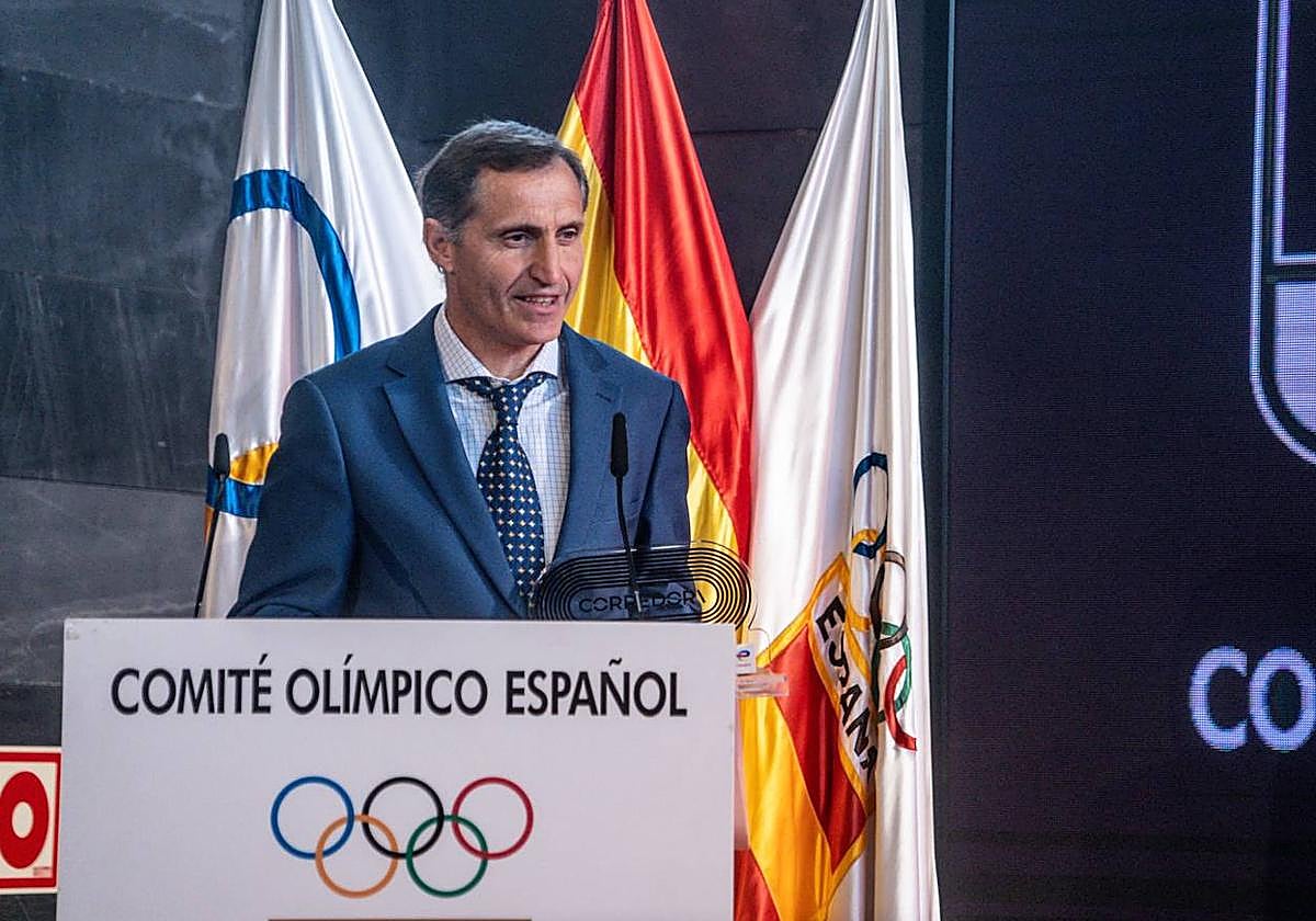 Isaac Viciosa, durante su discurso tras recibir el premio.