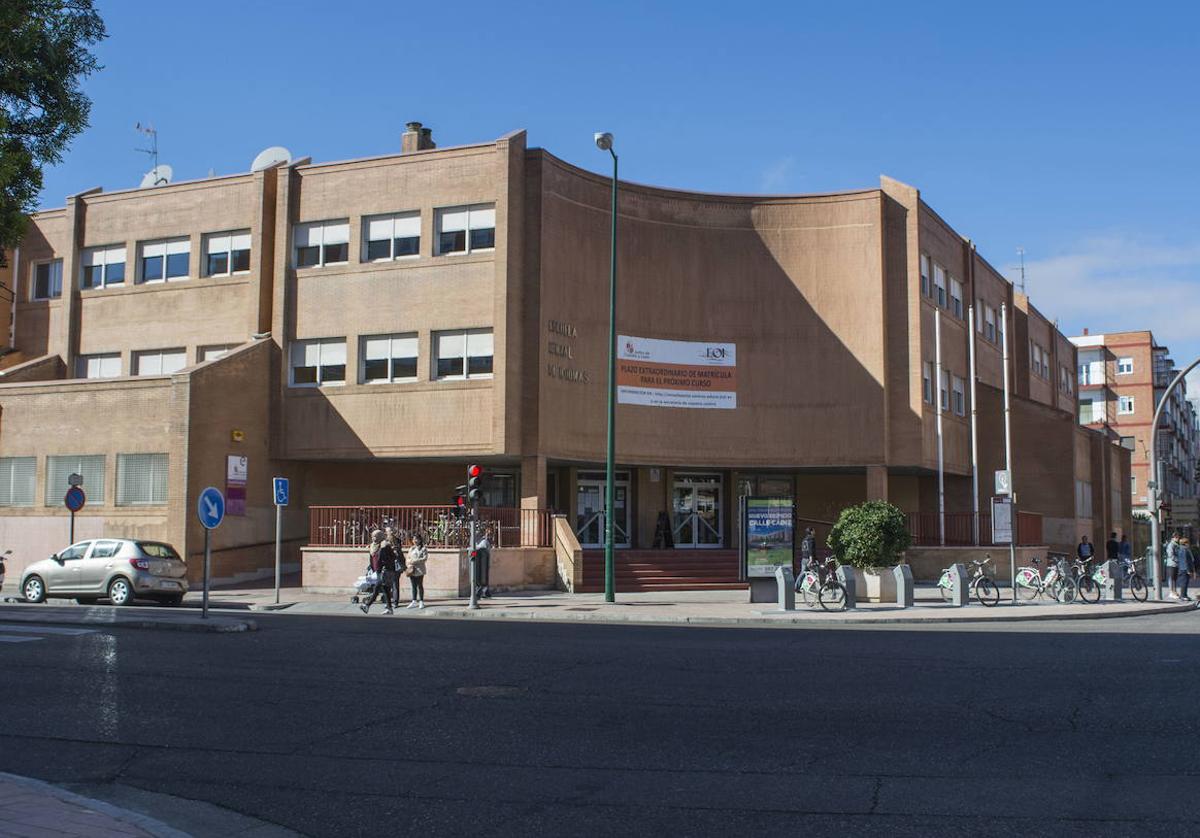 Escuela de Idiomas de Valladolid, en el barrio de Las Delicias.