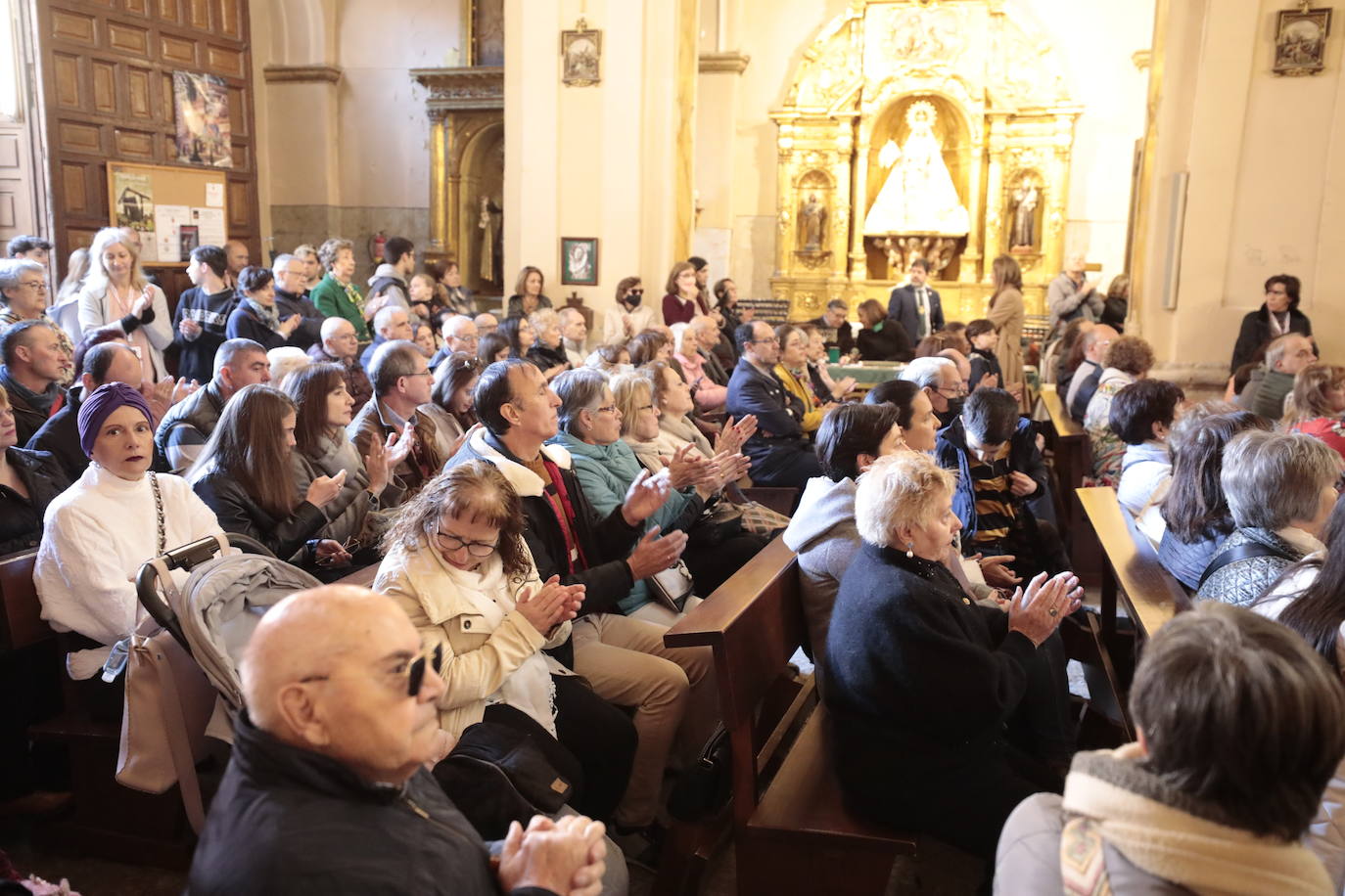 La banda municipal ofrece un concierto en la iglesia de la Vera Cruz