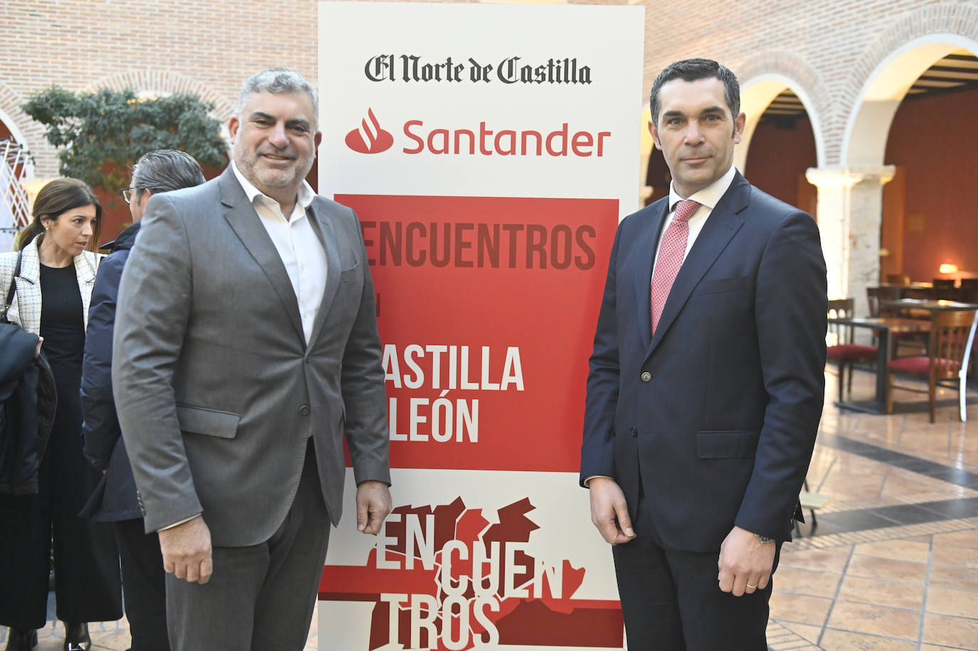 Gabriel García y Santiago Álvarez