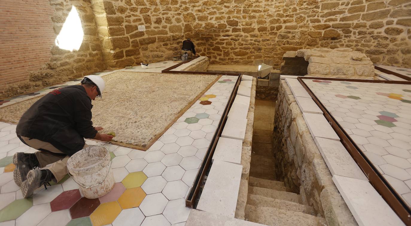 Avanzan las obras del convento de San Francisco de Paredes que albergará un centro de artes escénicas