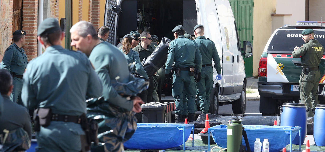 Operativo de la Guardia Civil para esclarecer las muertes en Carbonero de Ahusín