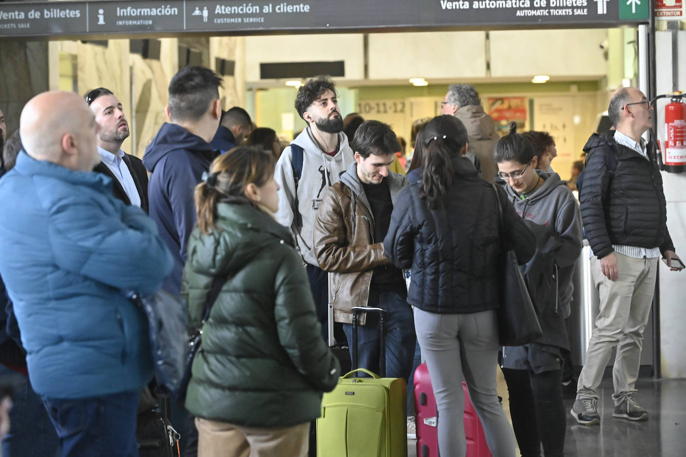 Afectados de 15 trenes sufren retrasos por una avería en Chamartín