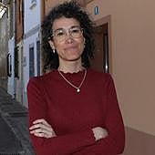 «En los pueblos hay casas vacías, pero no se puede alojar al que quiere venir»