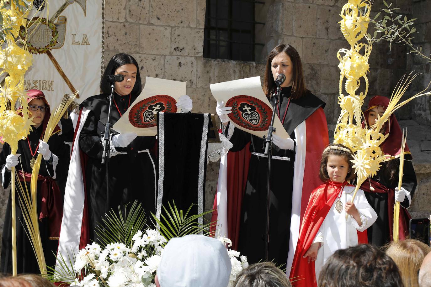 Peñafiel celebra su tradicional procesión de la Borriquilla