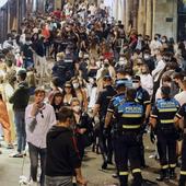Trasladado inconsciente un joven al hospital tras una pelea entre 30 personas