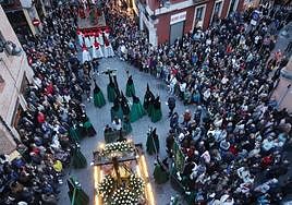 La procesión del Rosario del Dolor, en imágenes