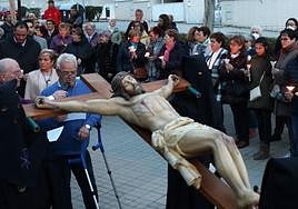 Vía Crucis en el barrio de Nueva Segovia el Lunes Santo.
