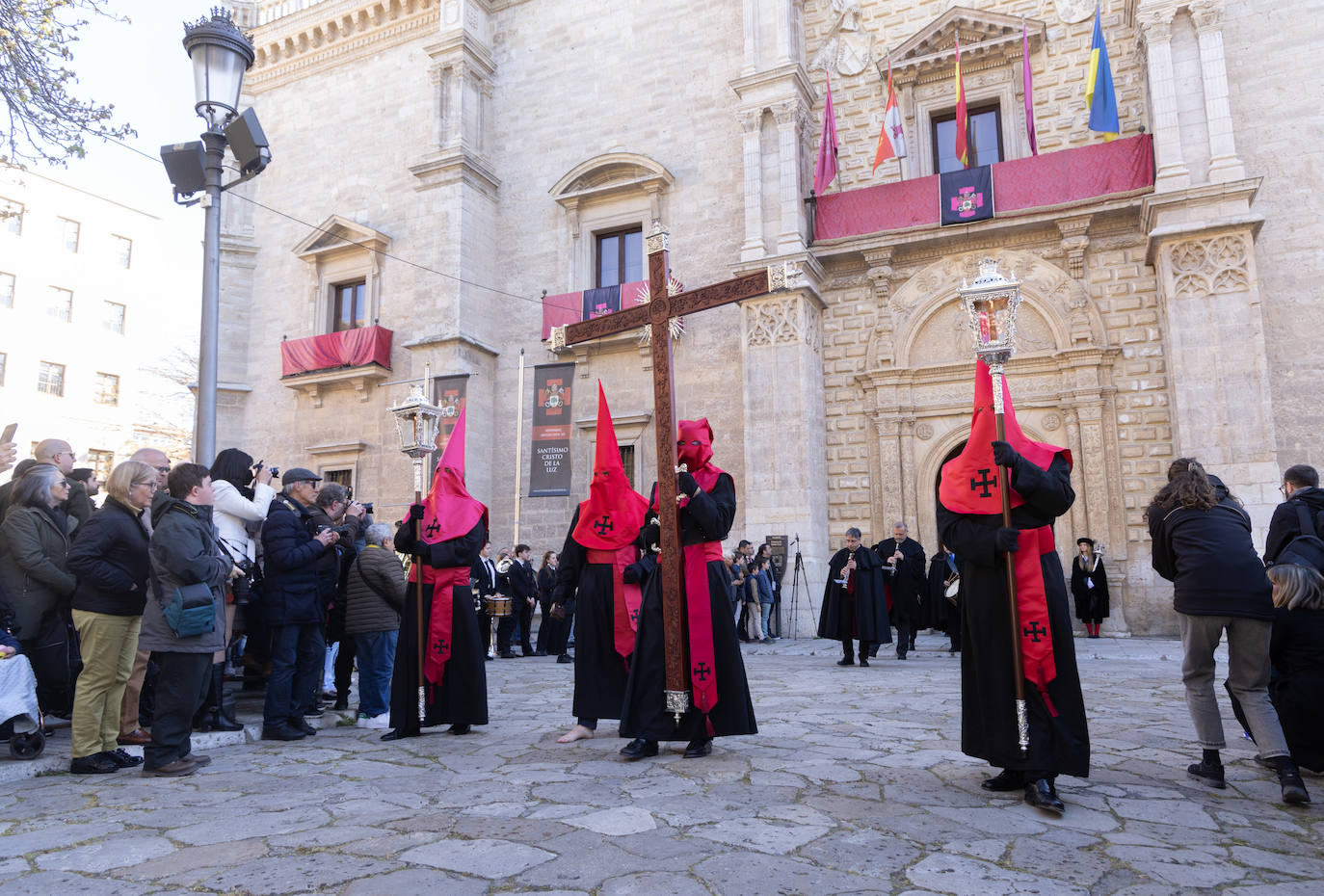 Procesión del Santísimo Cristo de la Luz en la Semana Santa de Valladolid