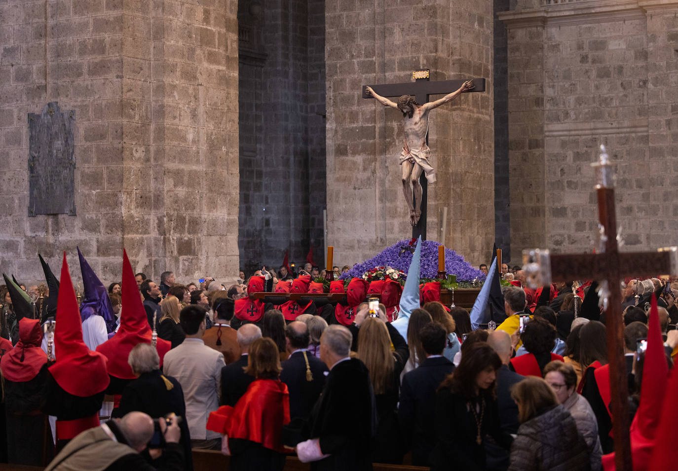 Procesión del Santísimo Cristo de la Luz en la Semana Santa de Valladolid