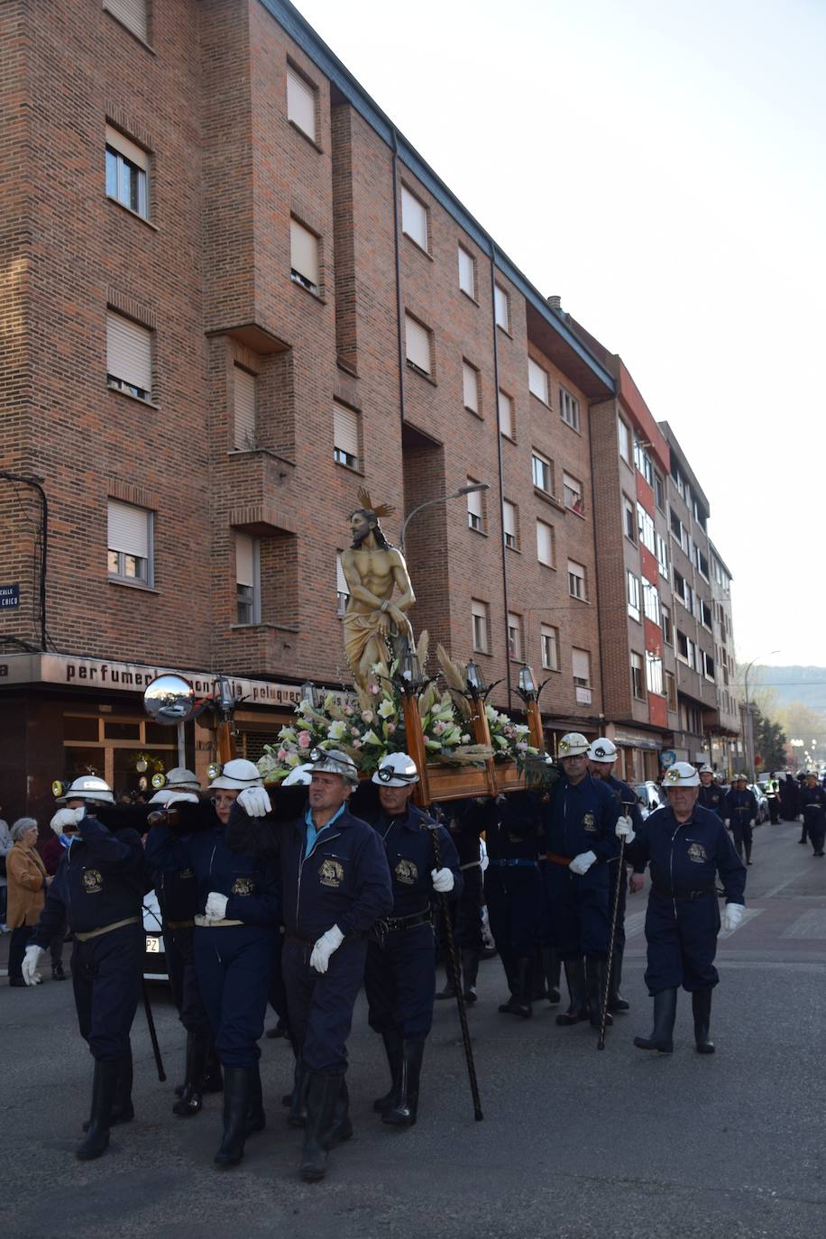 Guardo vive la Procesión General