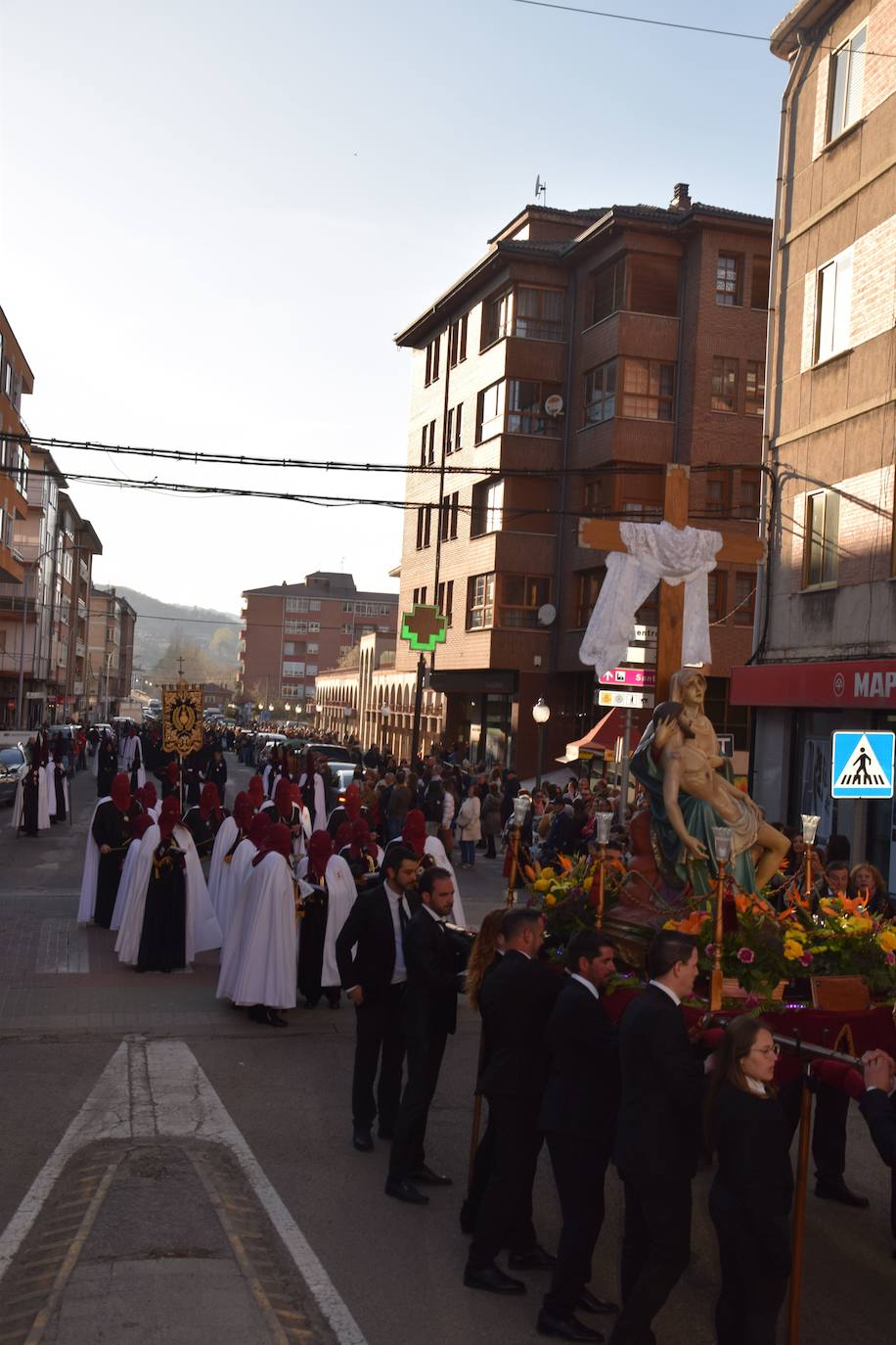 Guardo vive la Procesión General