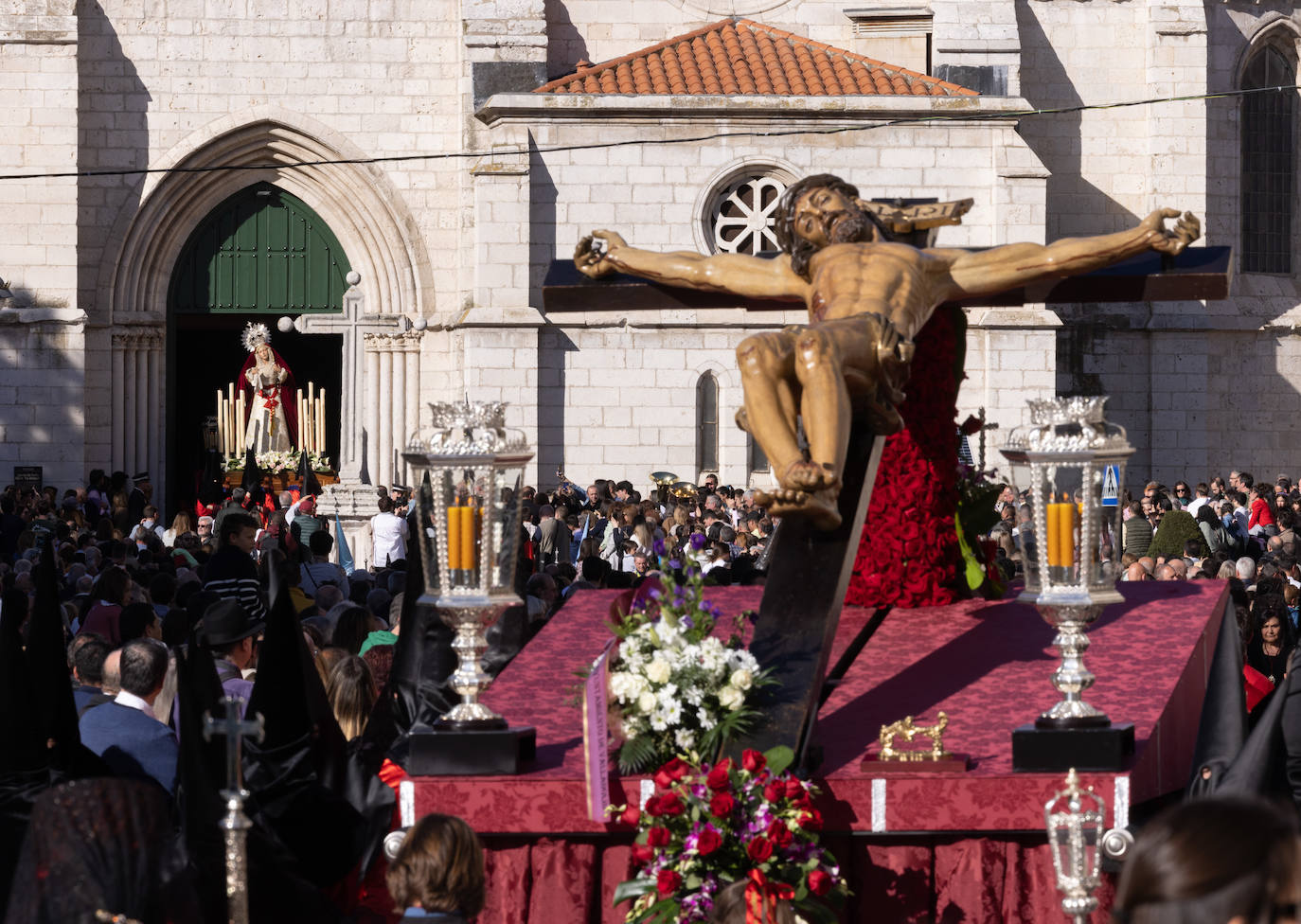 Procesión del Santísimo Cristo de la Preciosísima Sangre y de María Santísima de la Caridad de Valladolid