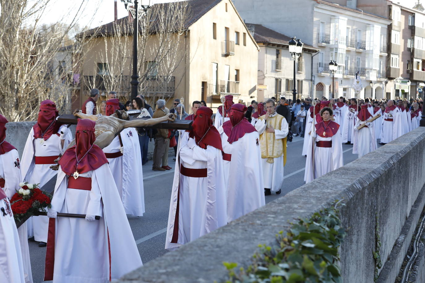 Procesión del Cristo de la Agonía en Peñafiel