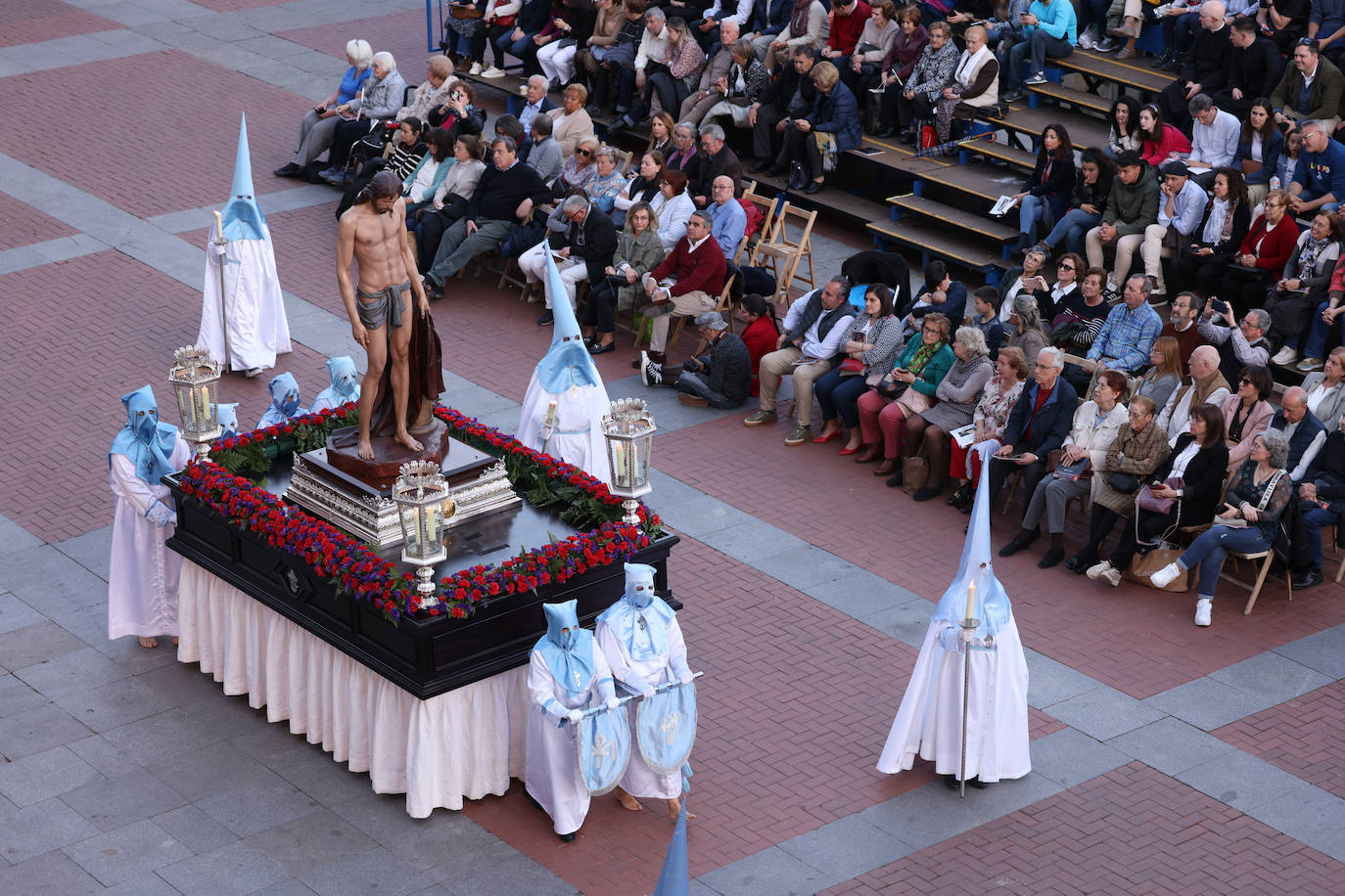 La Procesión General de la Sagrada Pasión del Redentor, en imágenes