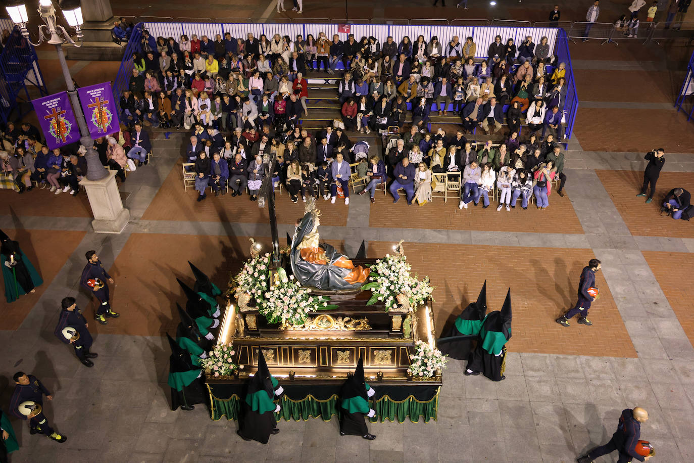 La Procesión General de la Sagrada Pasión del Redentor, en imágenes