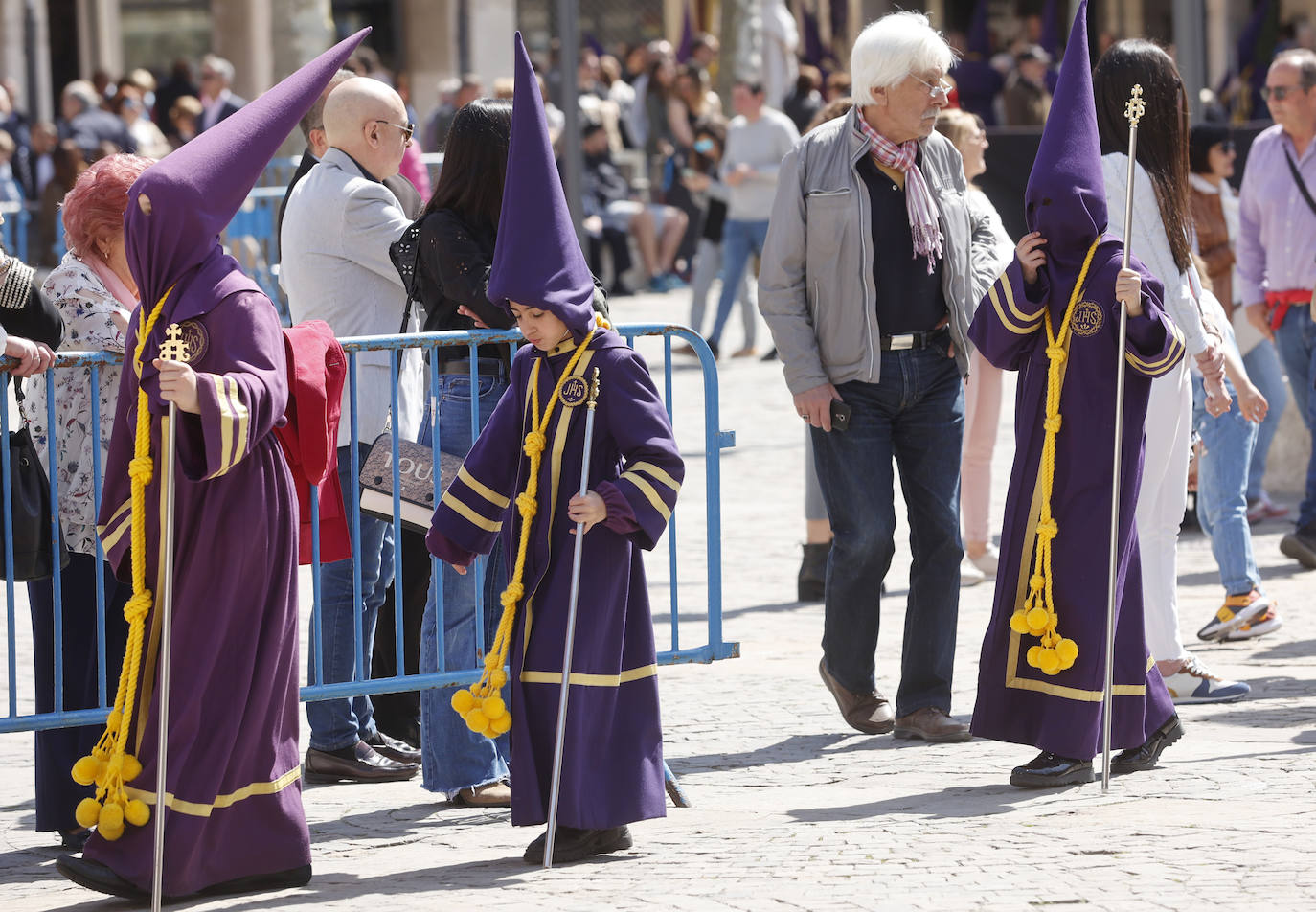 Palencia se rinde a Los Pasos, una de las procesiones más antiguas