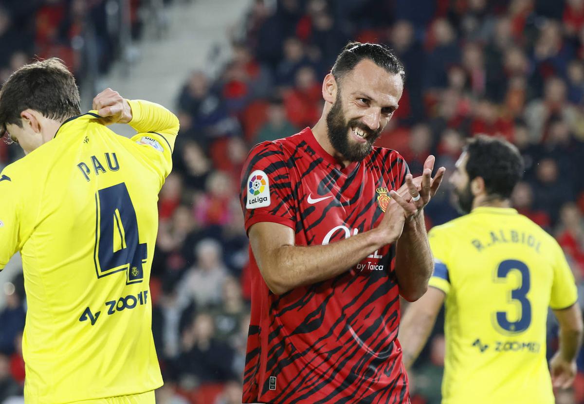 Muriqi, delantero del Mallorca, durante el partido disputado frente al Villarreal.