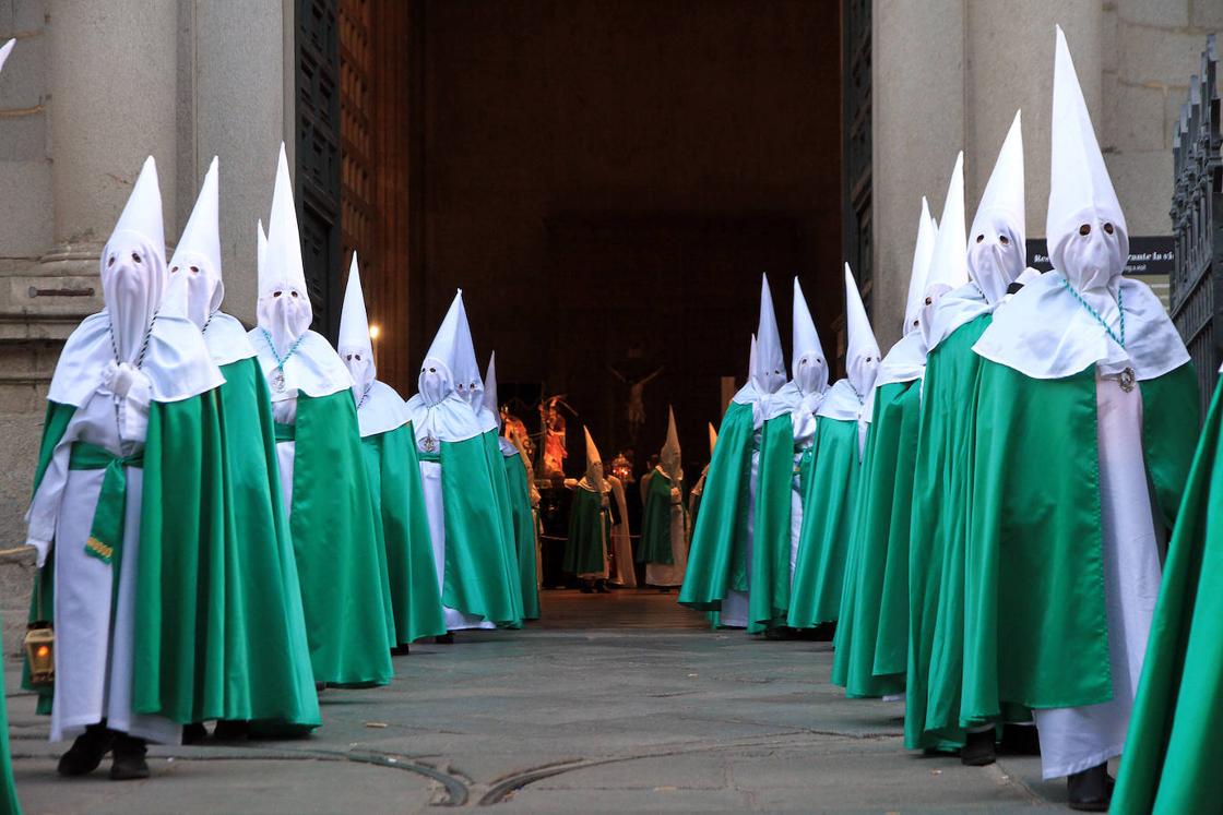 Las mejores imágenes de la Procesión del Viernes Santo
