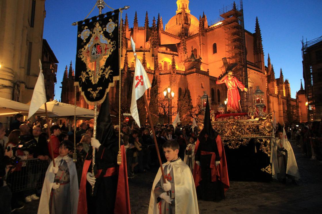 Las mejores imágenes de la Procesión del Viernes Santo