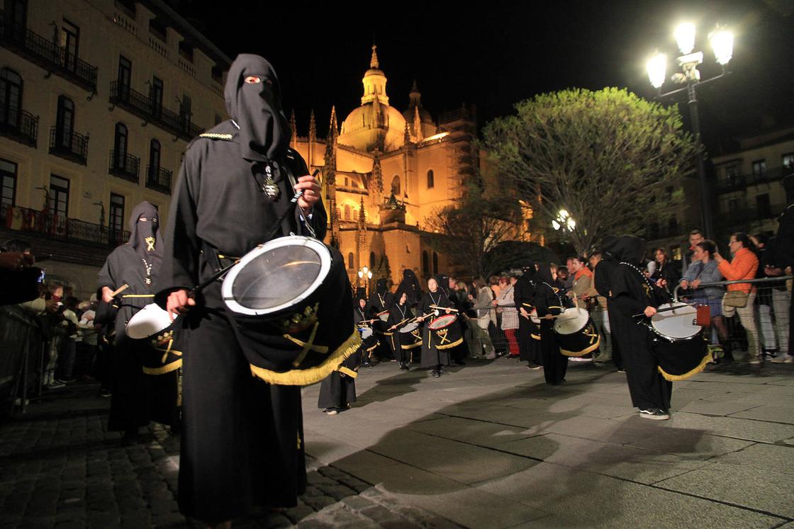 Las mejores imágenes de la Procesión del Viernes Santo
