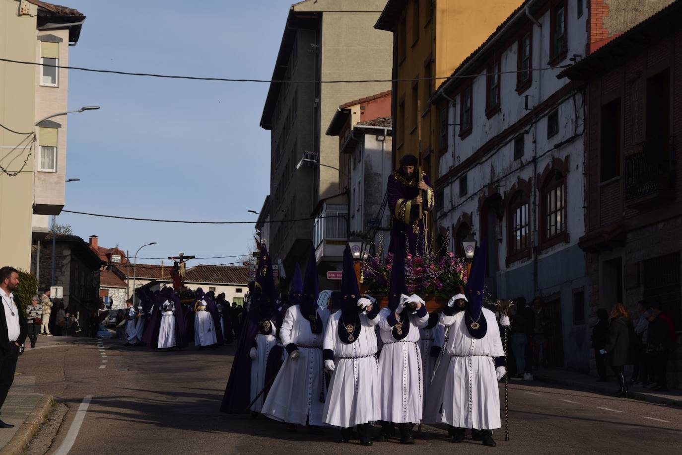 Guardo se entrega a la procesión más relevante