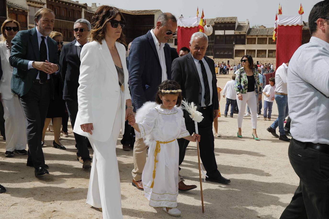 Peñafiel celebra un año más la tradicional Bajada del Ángel