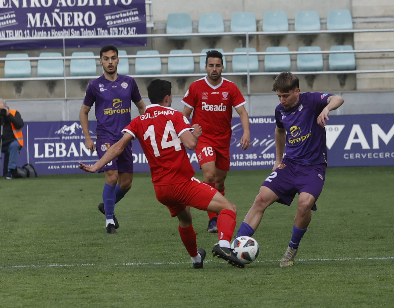 El Palencia Cristo, a un punto del &#039;play-off&#039; del descenso