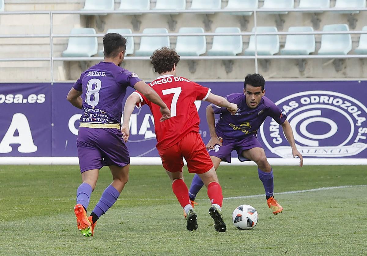 El Palencia Cristo, a un punto del &#039;play-off&#039; del descenso