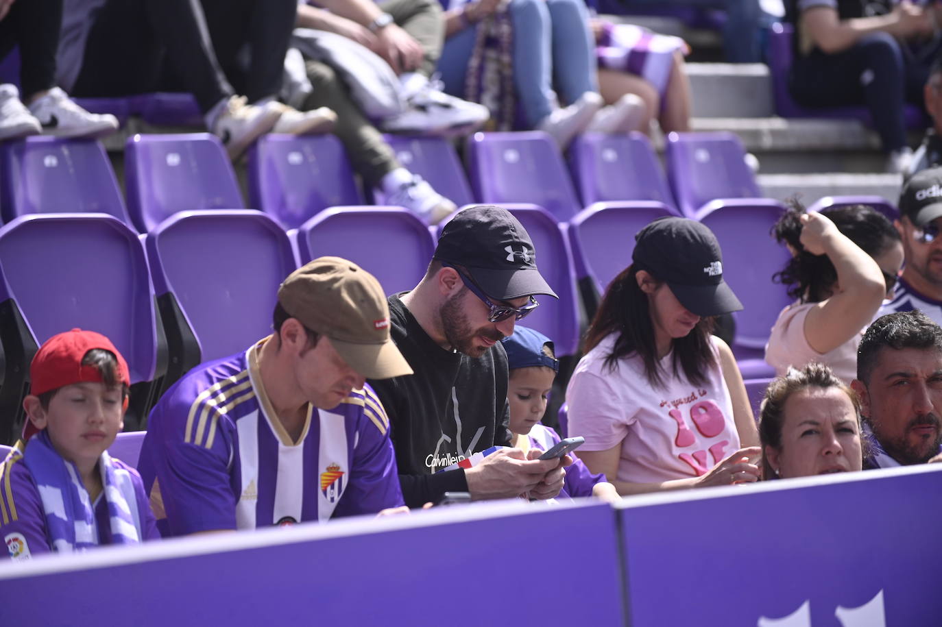 Búscate en la grada del Real Valladolid-Mallorca (4 de 4)