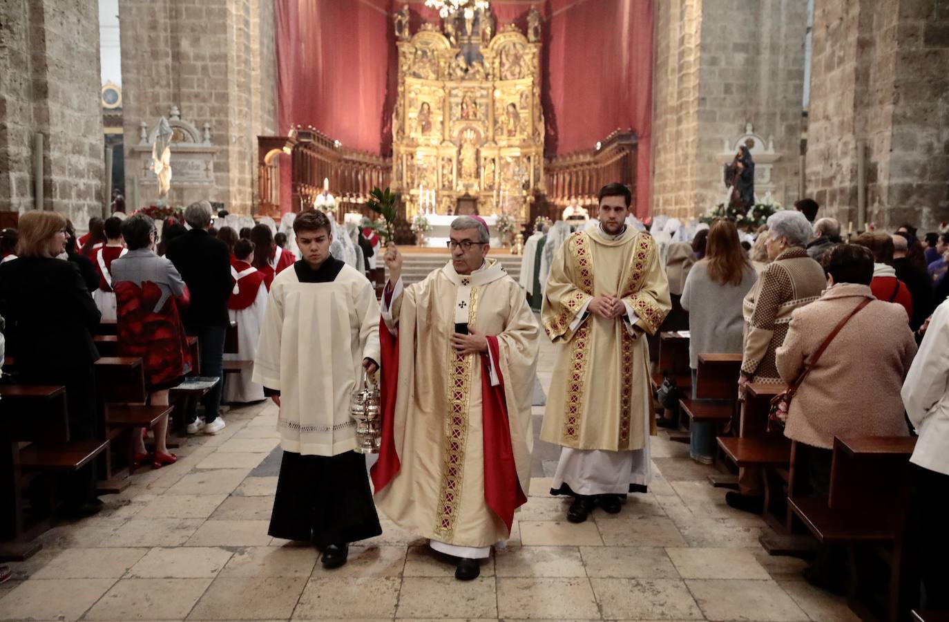 Misa Pascual y Procesión del Encuentro en Valladolid