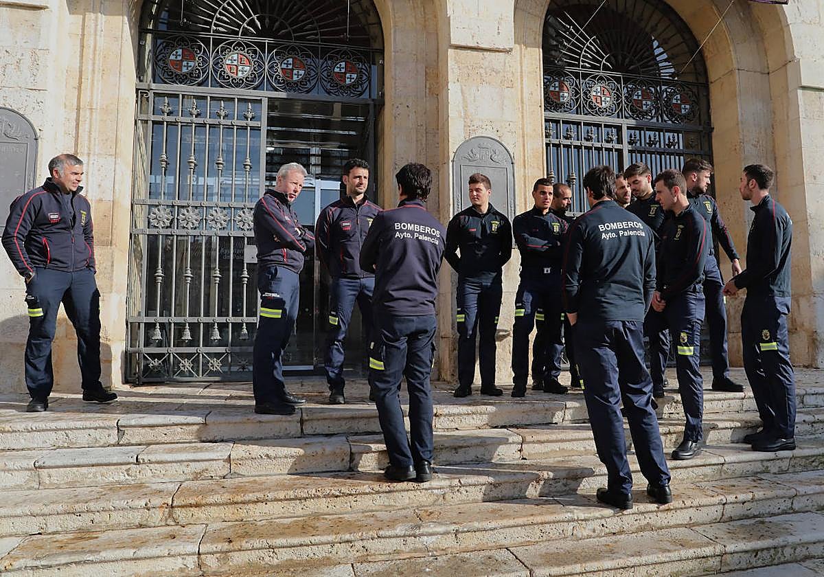 Catorce nuevos bomberos llegan al Parque de Palencia